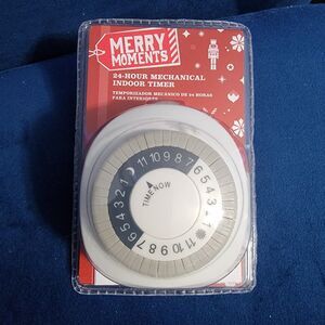 Merry Moments 24 Hour Mechanical Indoor Timer NEW In Package